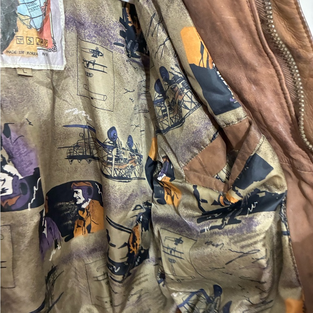 vintage brown leather bomber jacket made by G-III. Size L - Picture 3 of 7